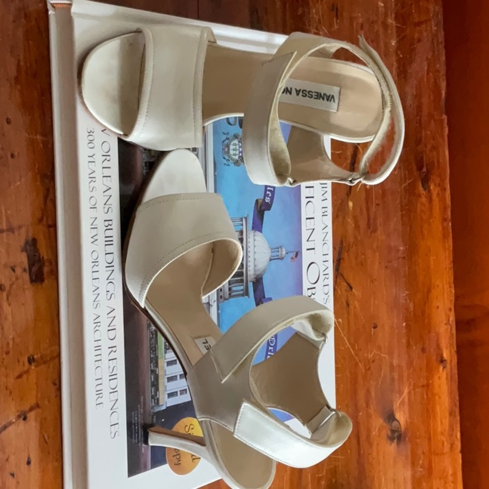 Vanessa Noel Heels